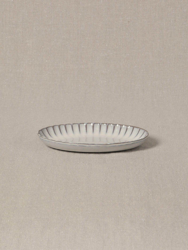 Scalloped Oval Serving Bowl - Large